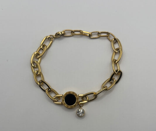 Гривна VALENTINA върху плоска повърхност – елегантна верижка и златен завършек – Aurea бижутерия