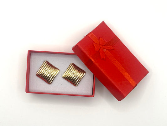 Позлатени обеци ZENORA в подаръчна кутия – изискано представяне за елегантен подарък – Aurea бижутерия