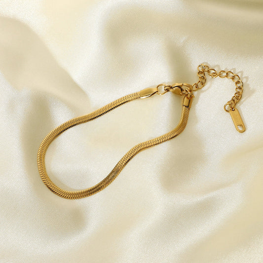 Елегантна златна гривна AUREA – модел Serpente